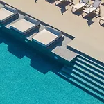 Hotel Alexandra & 4*