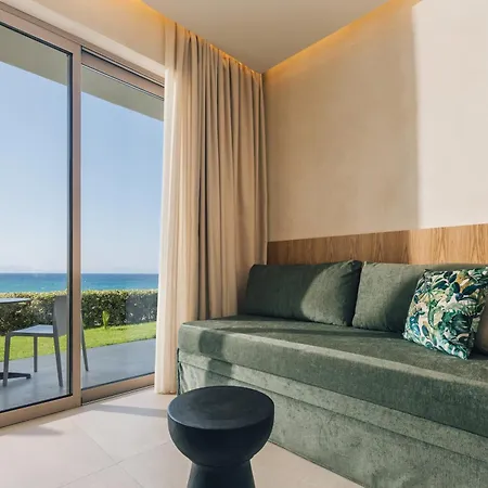 Alexandra & Hotel 4*