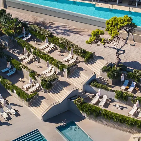 Alexandra & Hotel 4*