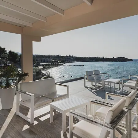 Hotel Alexandra & 4*