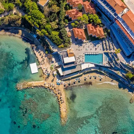 Hotell Alexandra & 4*