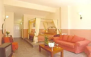 Alexandra & Tsilivi (Zakynthos)