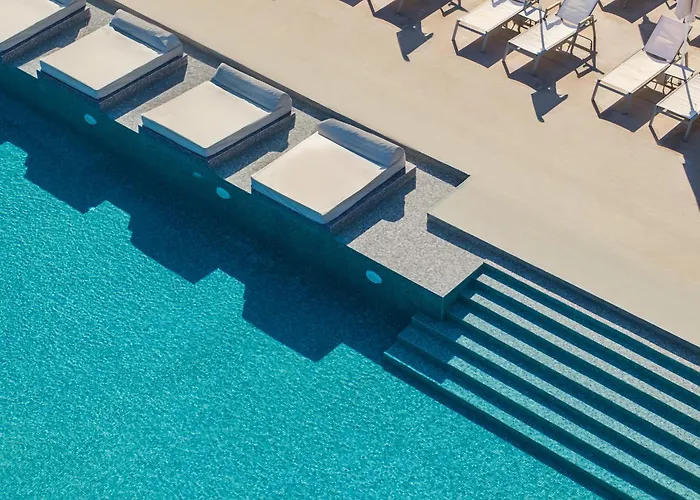 Hotel Alexandra & 4*