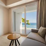 فندق Alexandra & 4*
