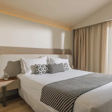 Alexandra & Hotel